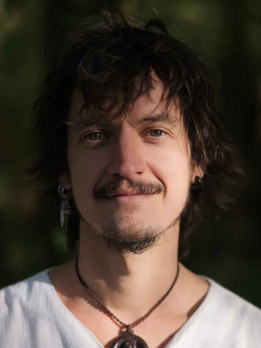 JOHNATAN DE LARMINAT